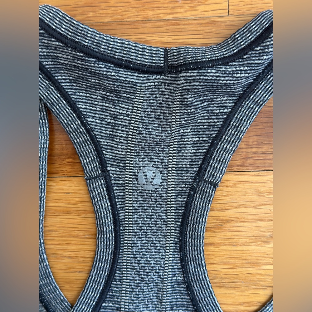 Lululemon Swiftly Tech Racerback Tank - Picture 4 of 5